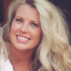 Meet your Posher, Candee